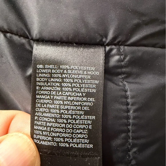 The North Face Men's Black Performance Jacket - Picture 6 of 12